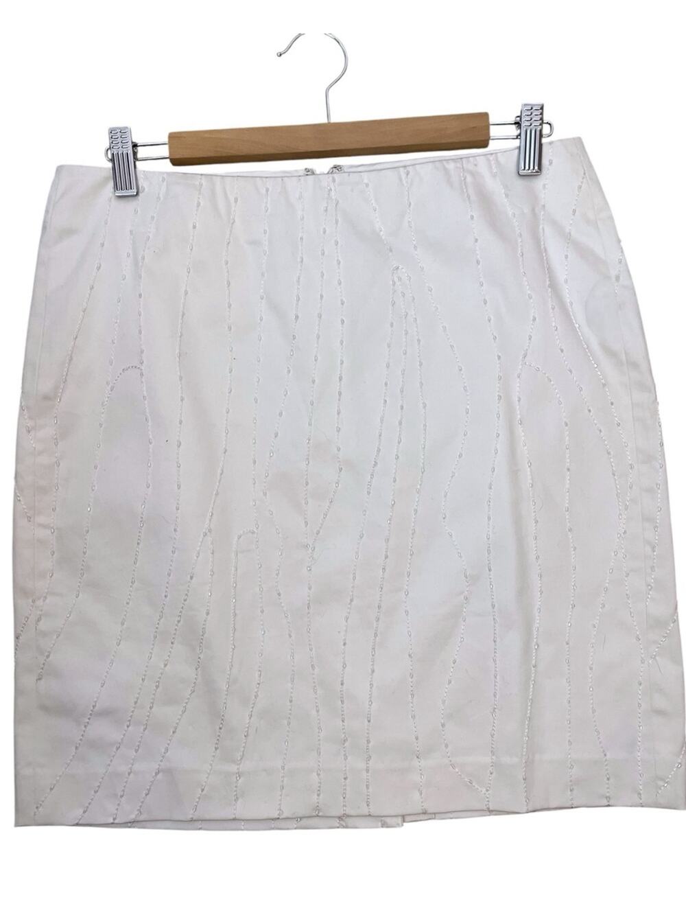 Magaschoni White Beaded Pencil Skirt Size 8 Short Straight Summer Party Bride